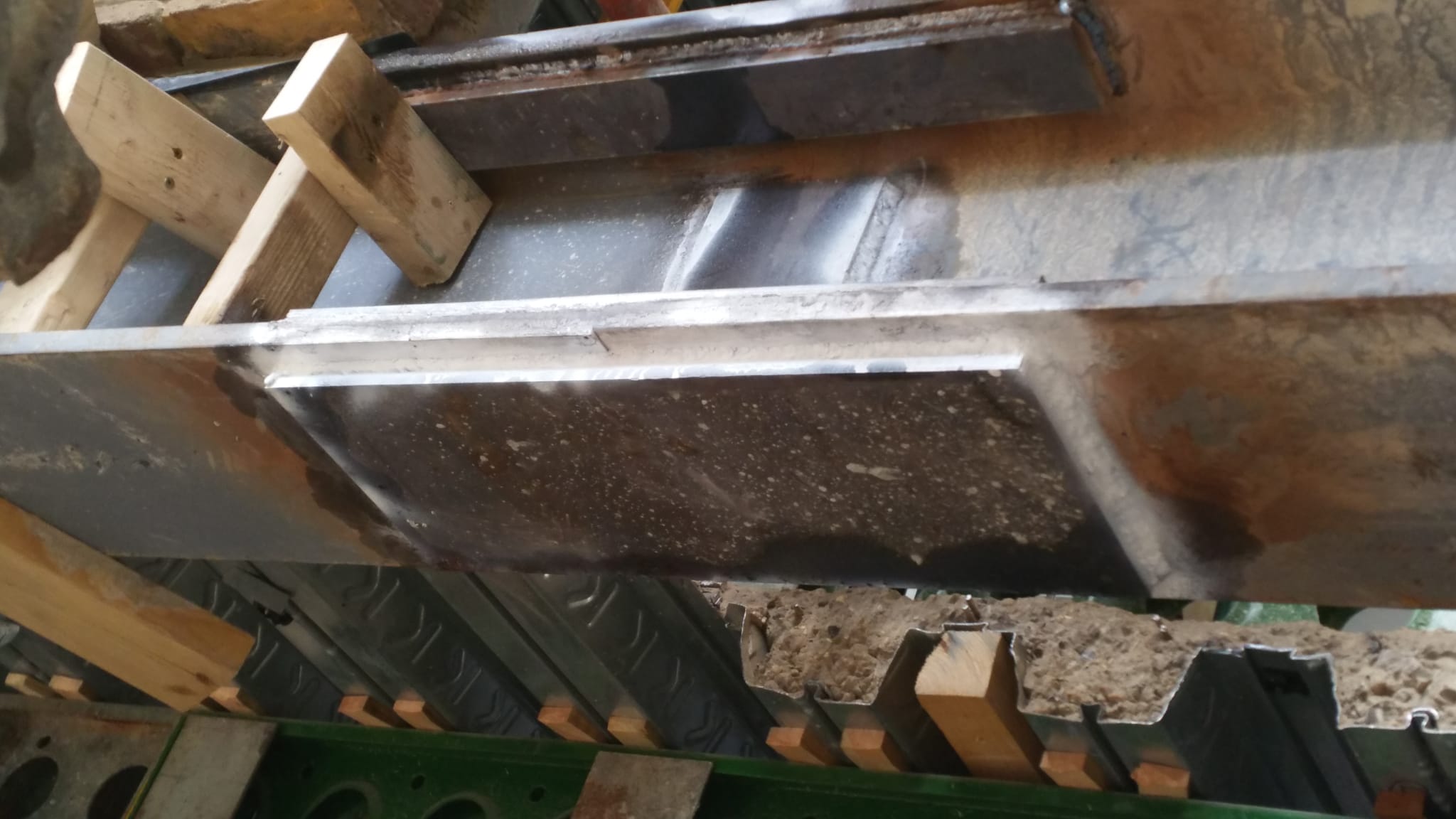 Non Destructive Magnetic Particle Weld Testing of Structural Steelwork in Loughborough