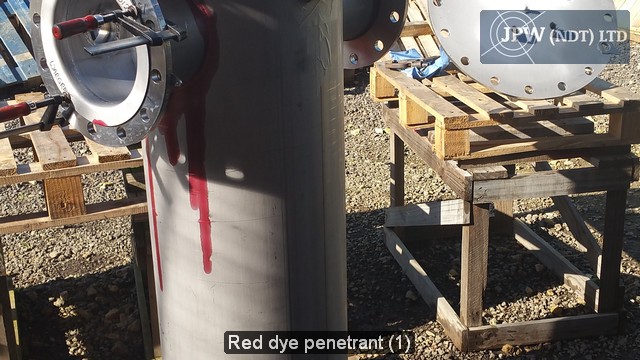 Red-dye-penetrant